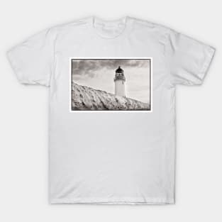 Over the Lighthouse garden wall - Mull of Galloway lighthouse, Scotland T-Shirt